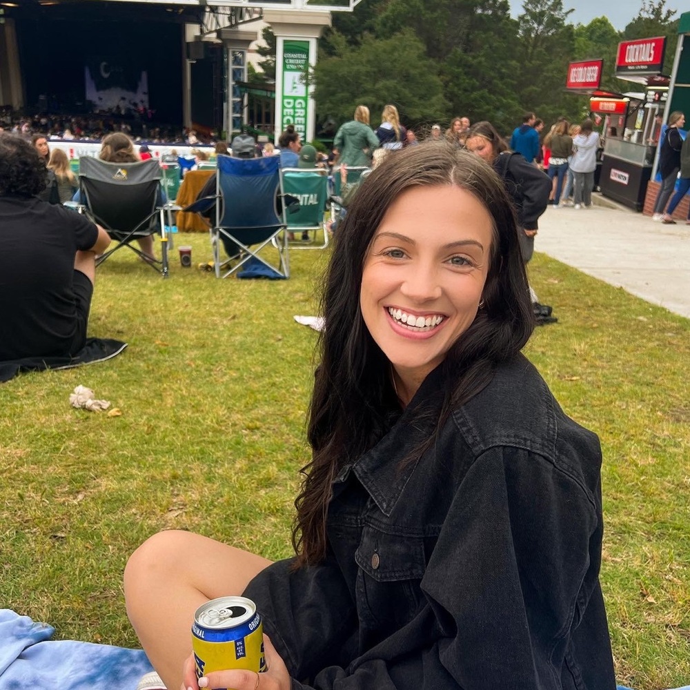 Meet your Posher, Jessica